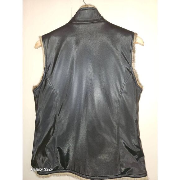 V12  Braetan Polyvinyl and Faux Fur Black and Brown Reversable Vest - Picture 4 of 8